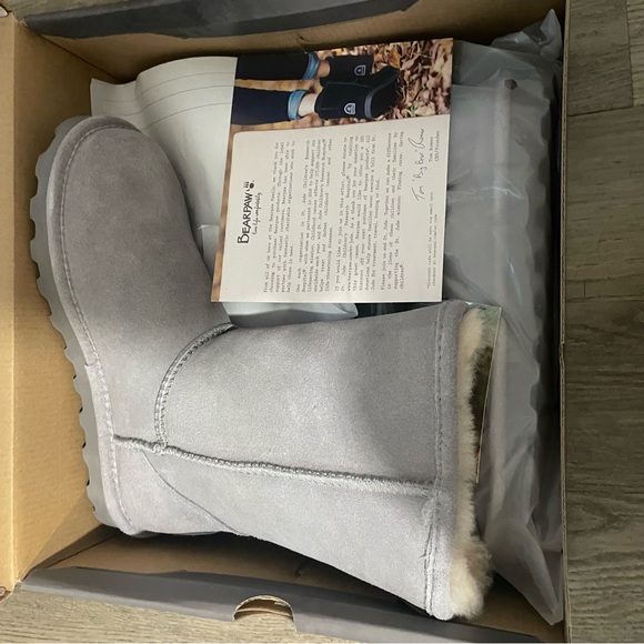 BearPaw Light Gray Shearling Boots - Picture 5 of 5